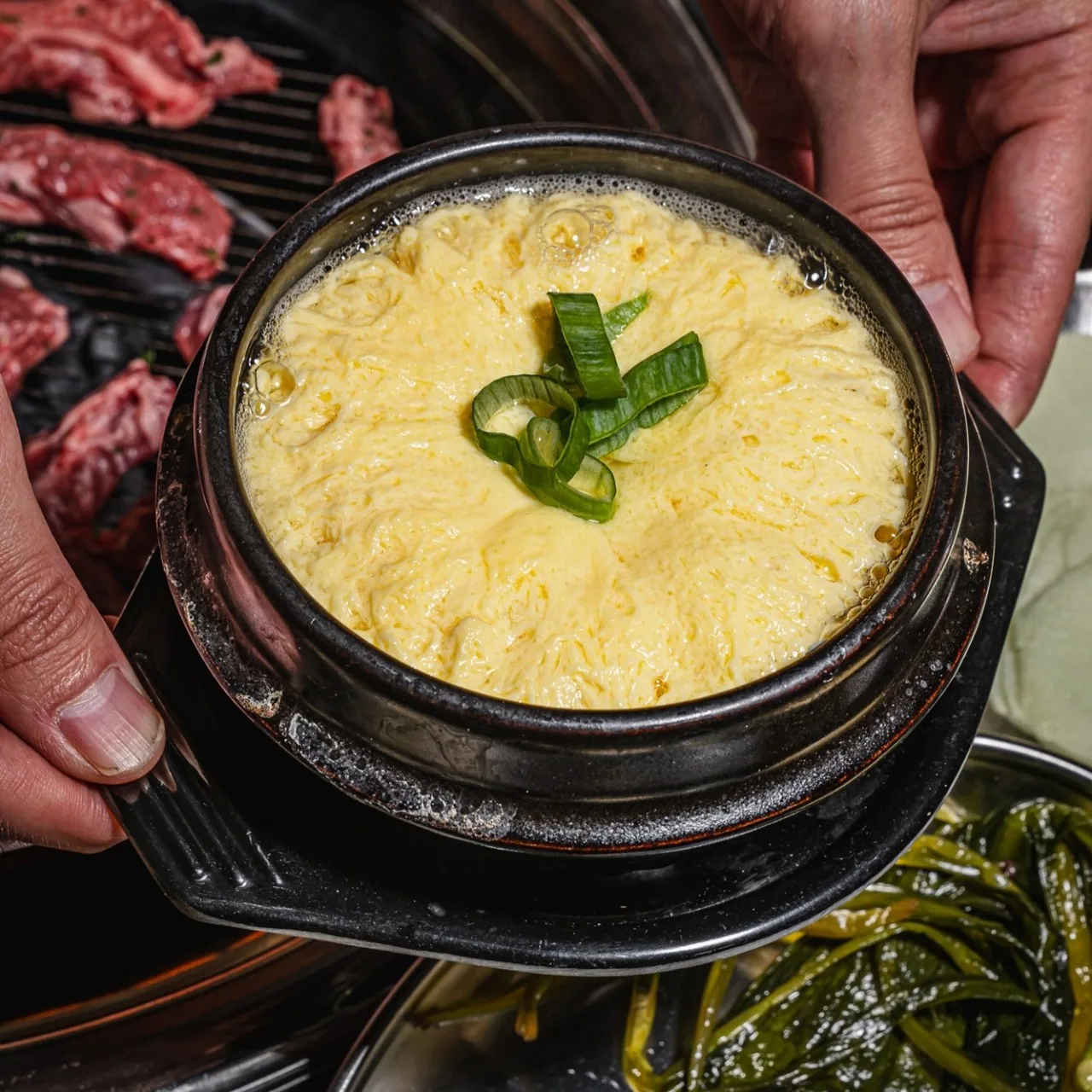 뚝배기에 담긴 계란찜